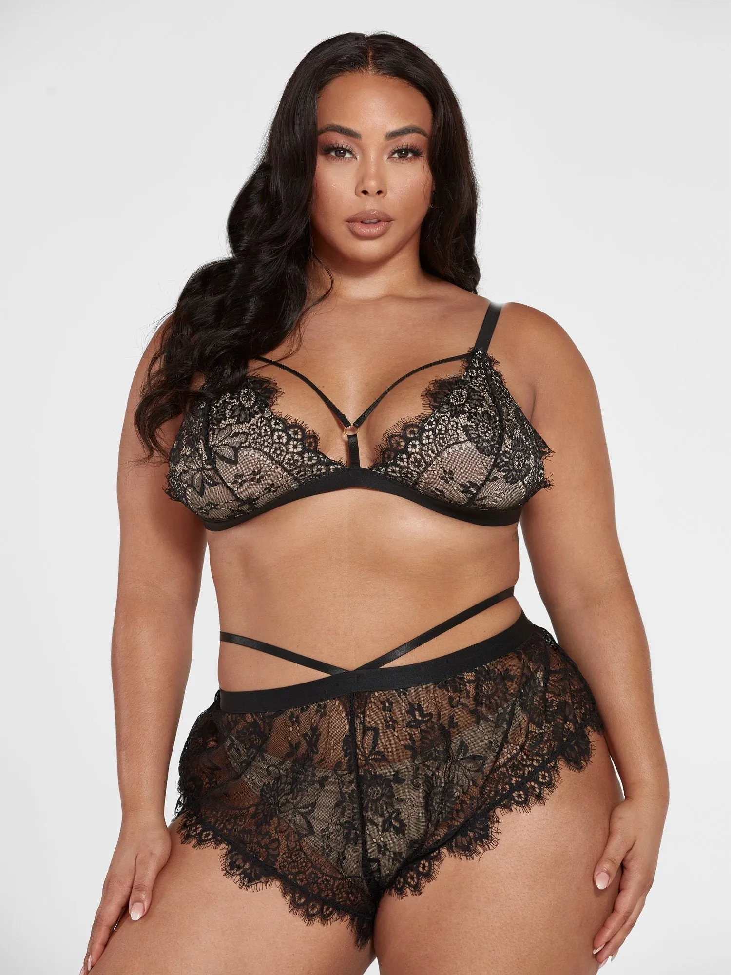 Amber Strappy Floral Lace Lingerie Set