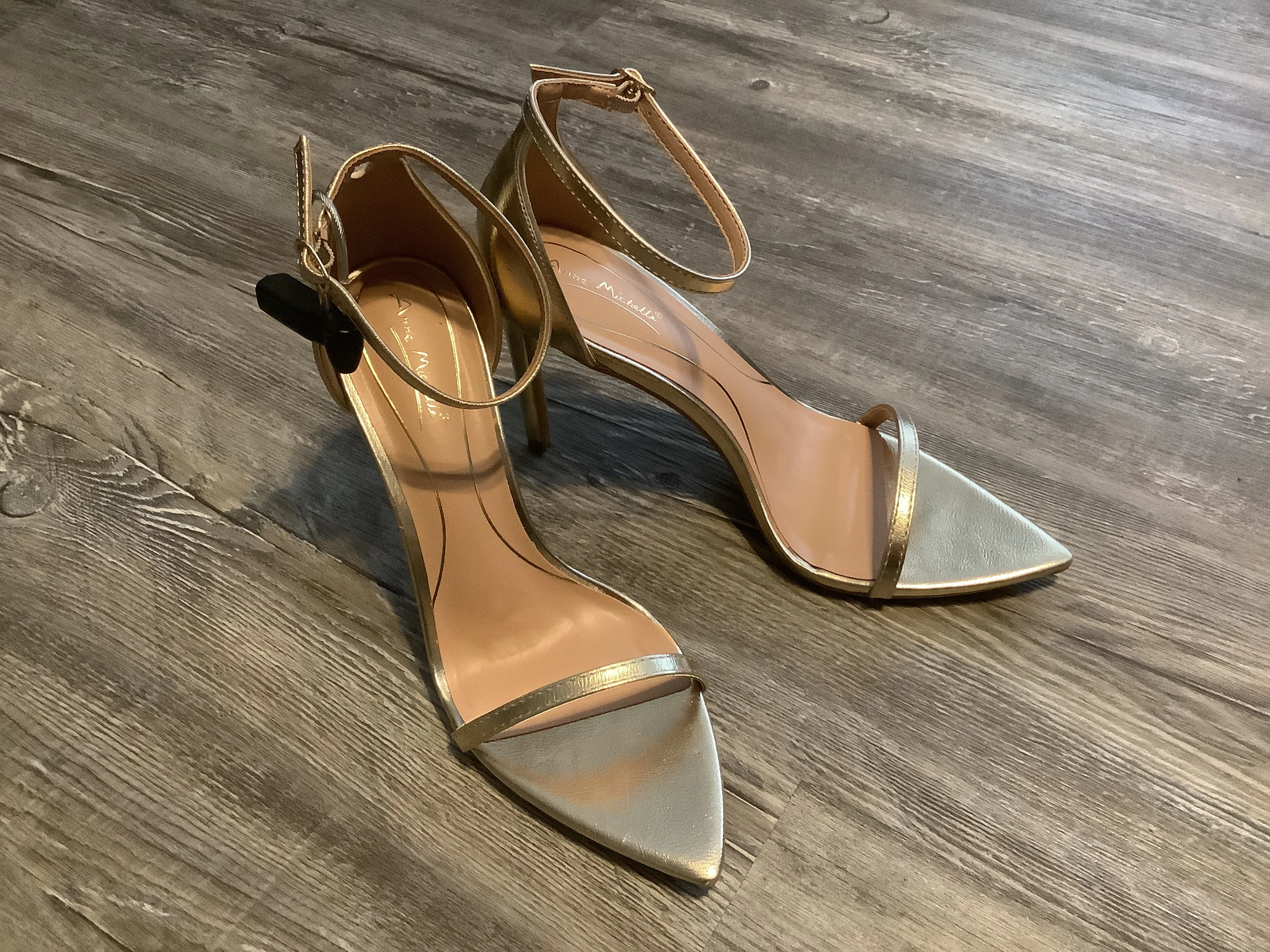 Gold Shoes Heels Stiletto Anne Michelle, Size 7.5